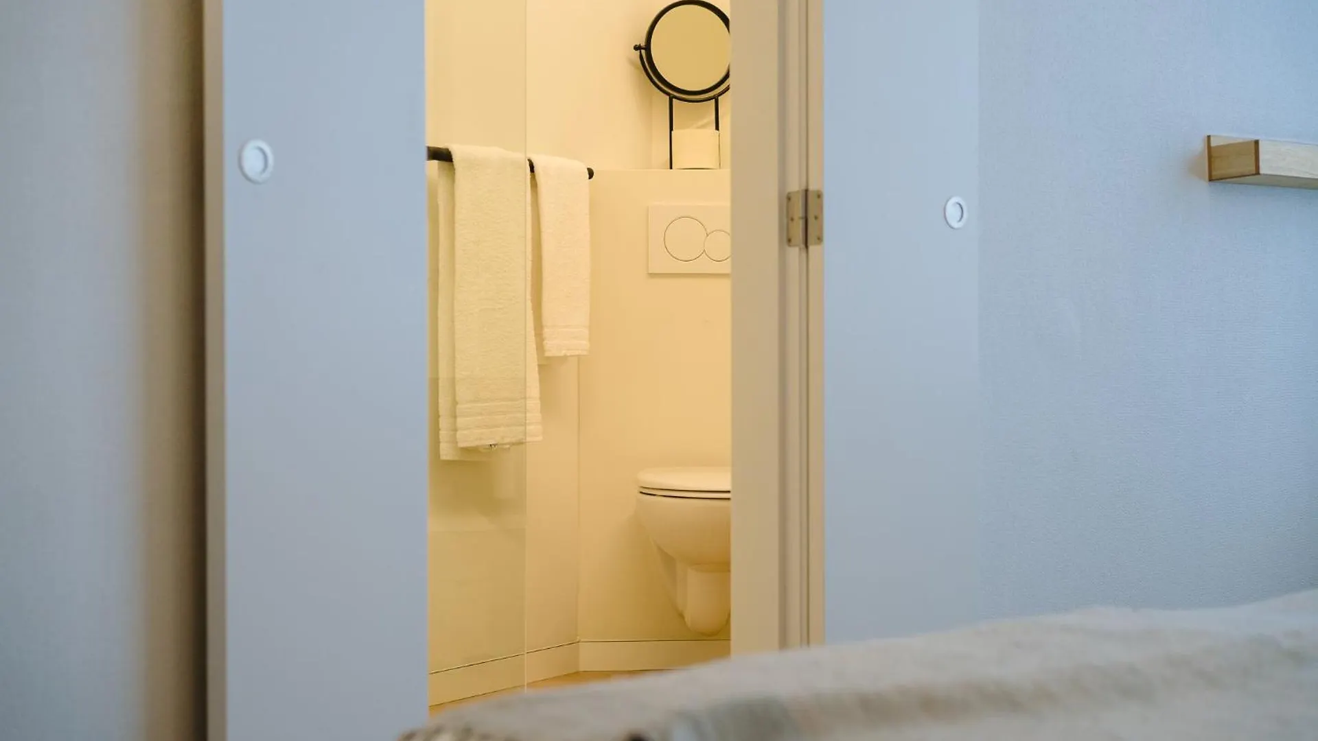 Hotel Du Bassin 3*, Ostend Belgium