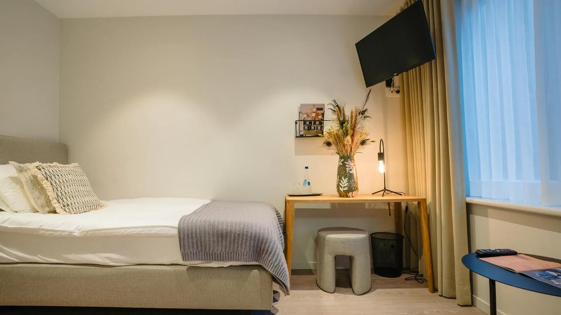 ***  Hotel Du Bassin Belgium